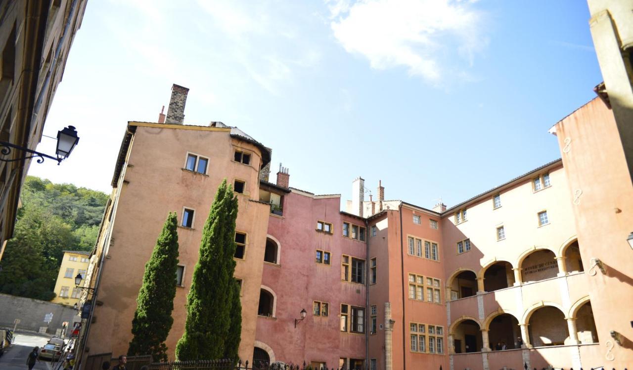 Eden Blue, Lovely Flat, Bright & Cosy In Lione Esterno foto