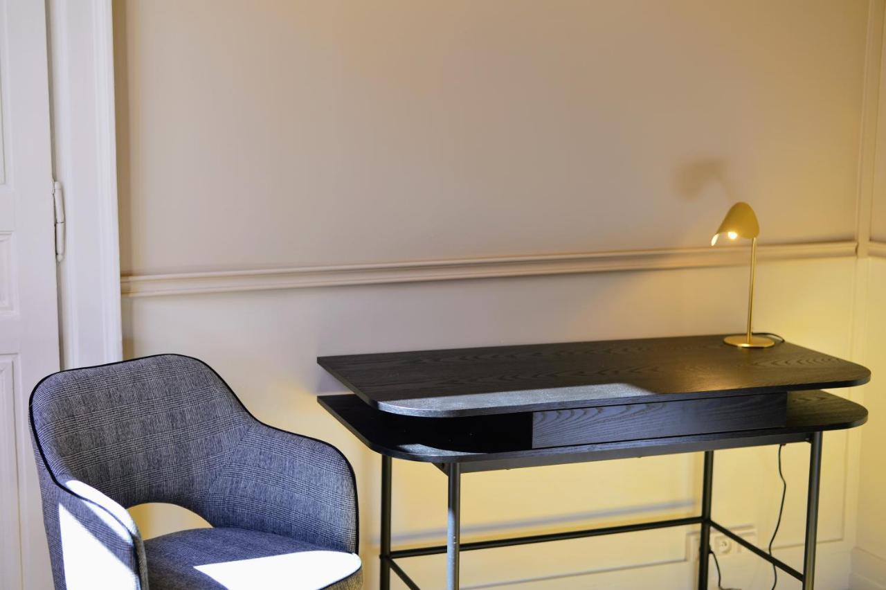 Eden Blue, Lovely Flat, Bright & Cosy In Lione Esterno foto